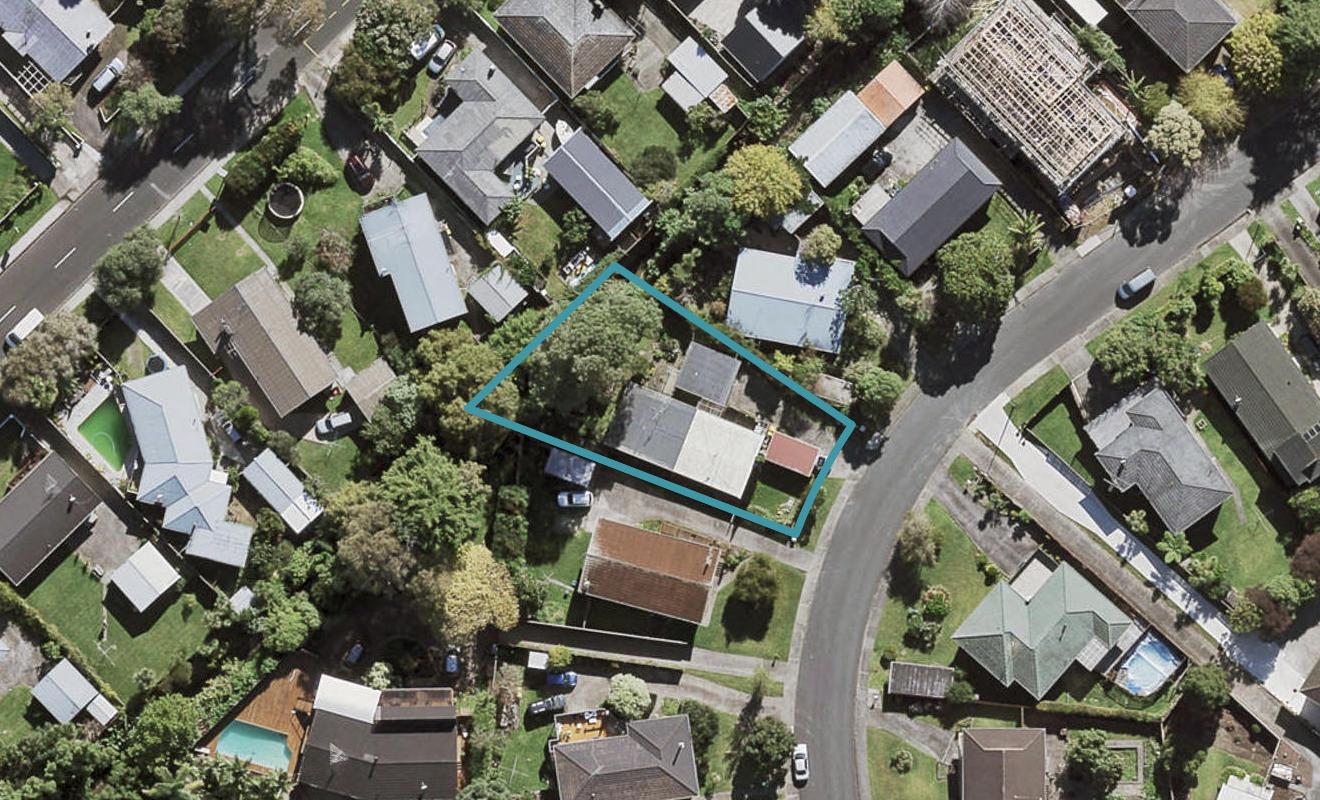 1/13 Uppingham Crescent, Hillcrest, Auckland - Carousel 1
