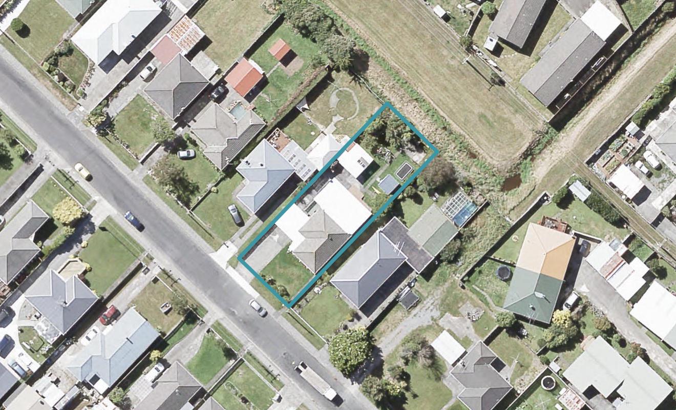 8 Totara Street, Wainuiomata, Lower Hutt - Carousel 1