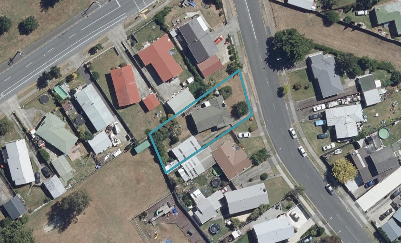 63 Deanwell Avenue, Deanwell, Hamilton - Carousel 1