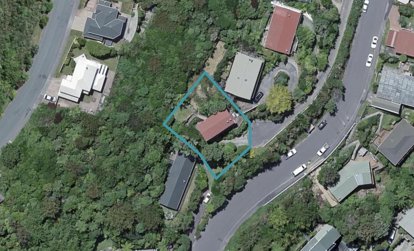 2/60 Winston Street, Crofton Downs, Wellington - Carousel 1