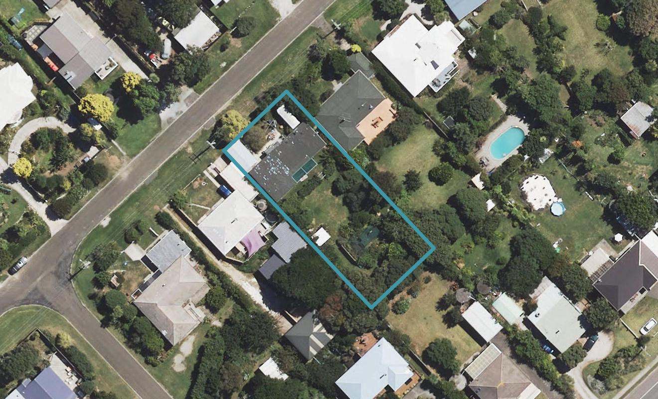 39 Douglas Street, Okitu, Gisborne - Carousel 1