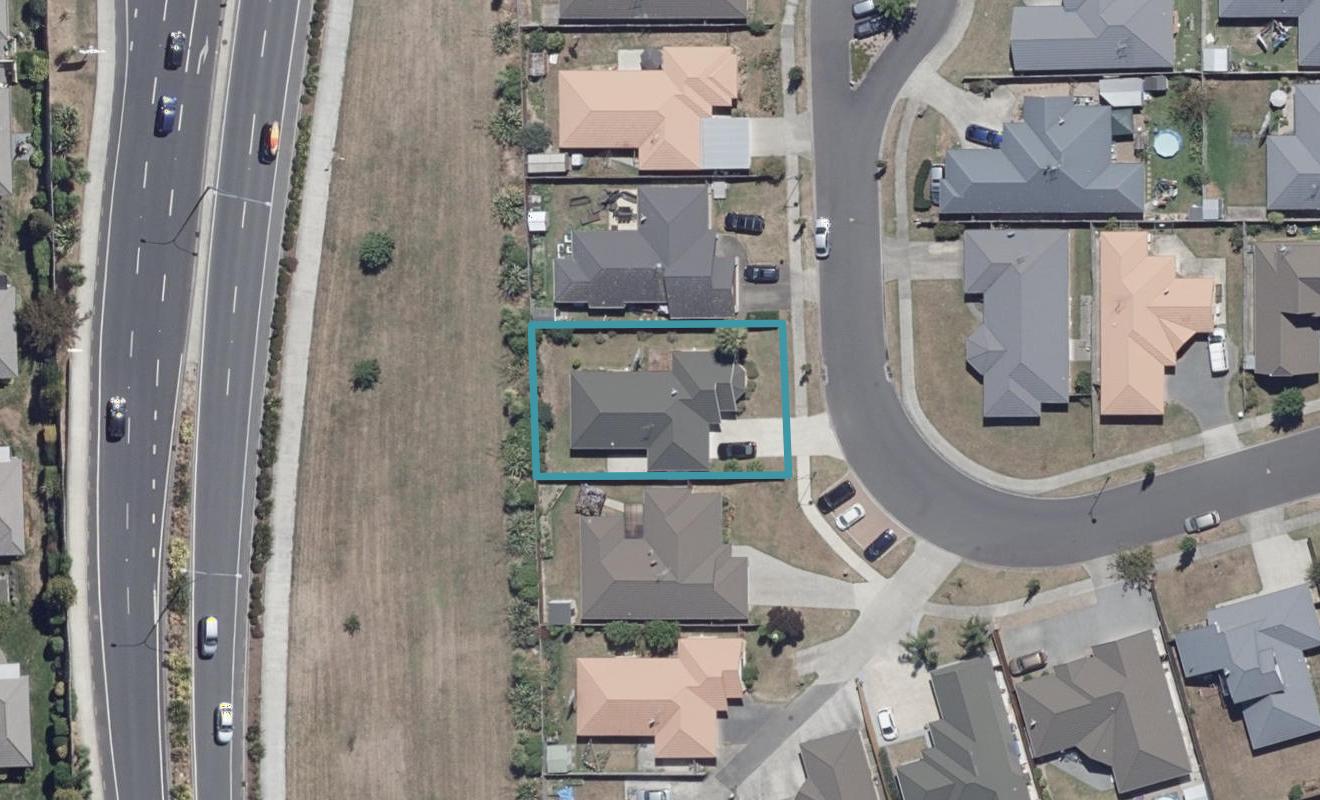 25 Finchley Place, Hamilton East, Hamilton - Carousel 1