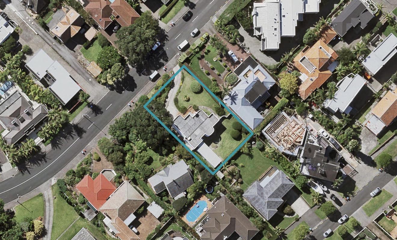 10 Ngaiwi Street, Orakei, Auckland - Carousel 1