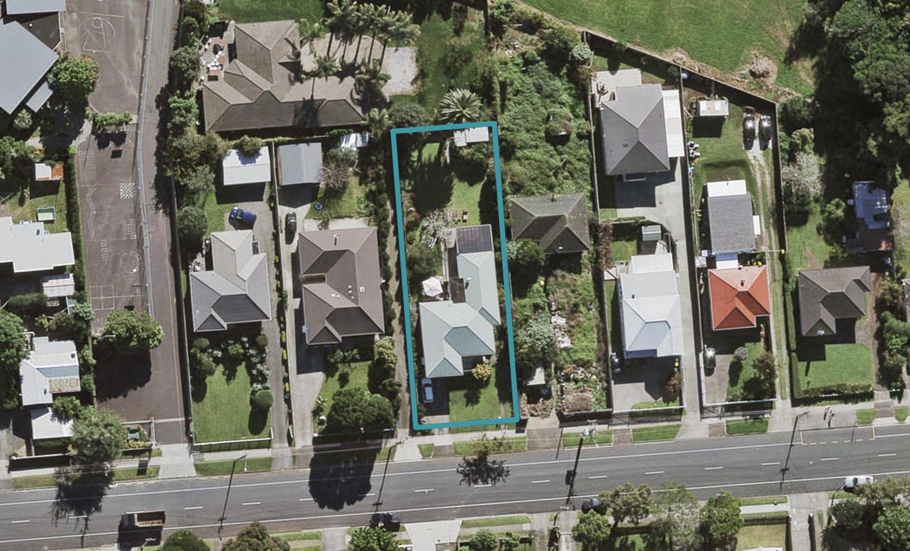29 Miller Road, Mangere Bridge, Auckland - Carousel 1