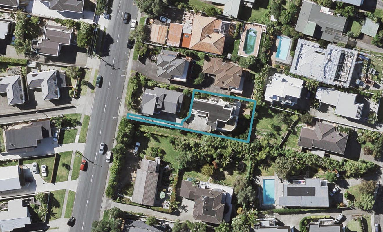 125A East Coast Road, Castor Bay, Auckland - Carousel 1