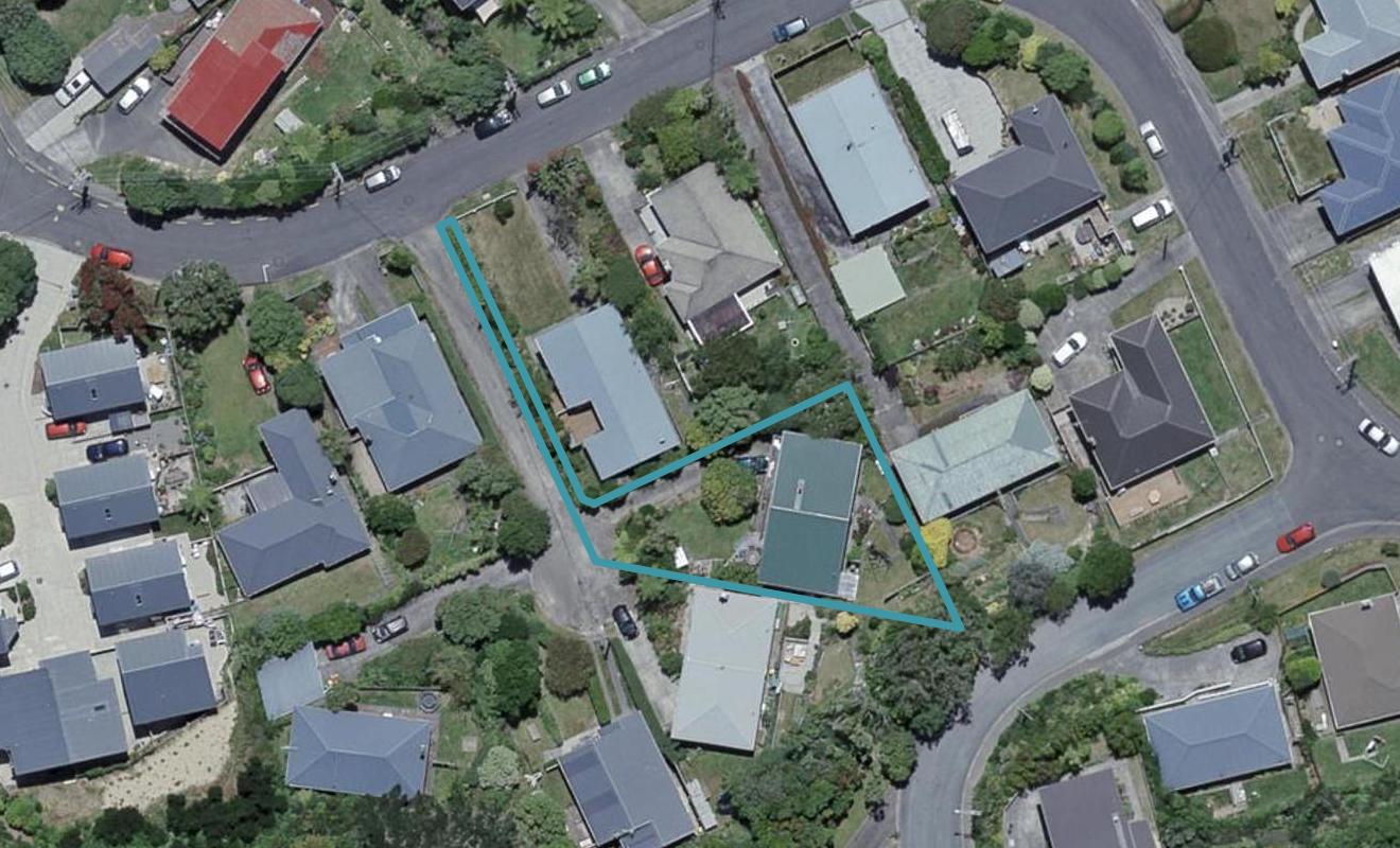 3 Royston Way, Newlands, Wellington - Carousel 1