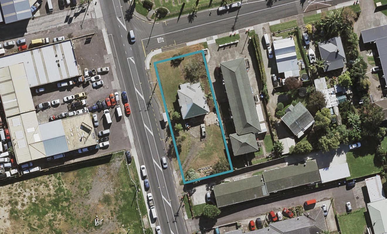 1 Luke Street, Otahuhu, Auckland - Carousel 1