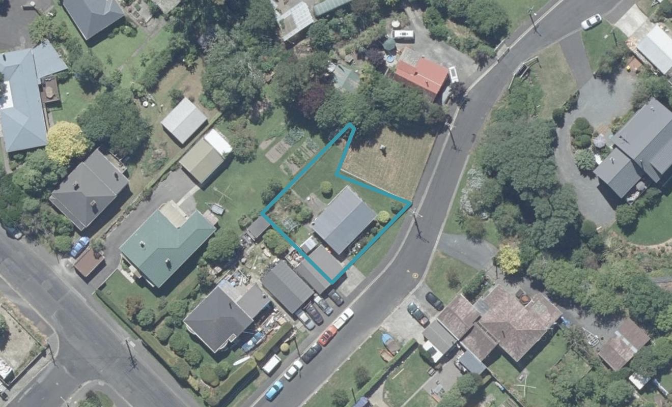 3A Hugh Street, Sawyers Bay, Port Chalmers - Carousel 1
