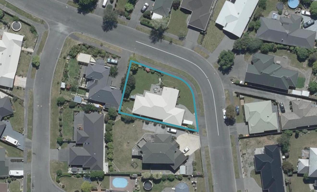 37 Anglesea Avenue, Parklands, Christchurch - Carousel 1