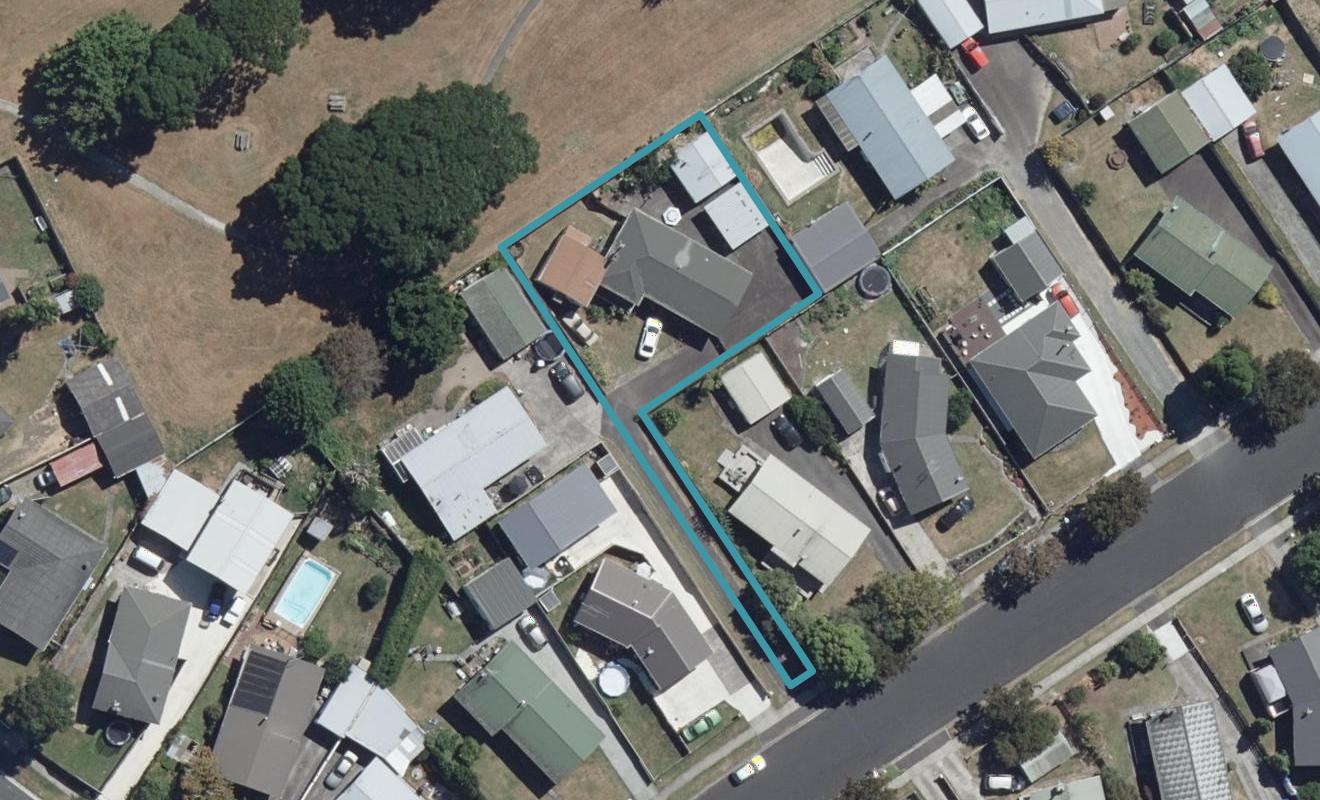38 Rosalind Street, Deanwell, Hamilton - Carousel 1