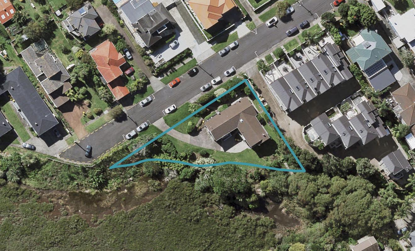 42 Bracken Avenue, Takapuna, Auckland - Carousel 1