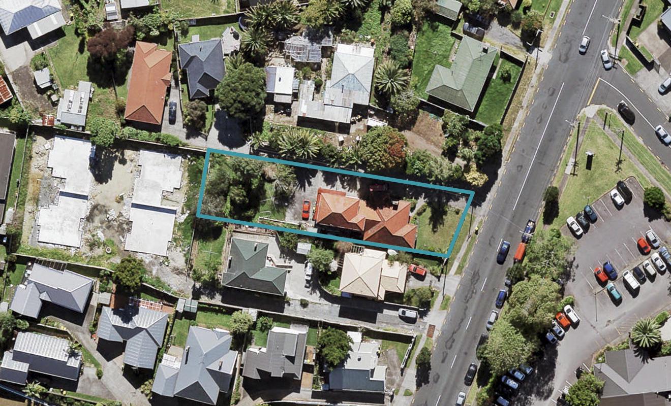 60 Delta Avenue, New Lynn, Auckland - Carousel 1