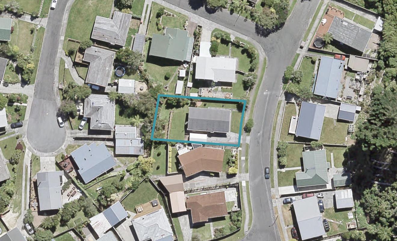 24 Christchurch Crescent, Kelson, Lower Hutt - Carousel 1