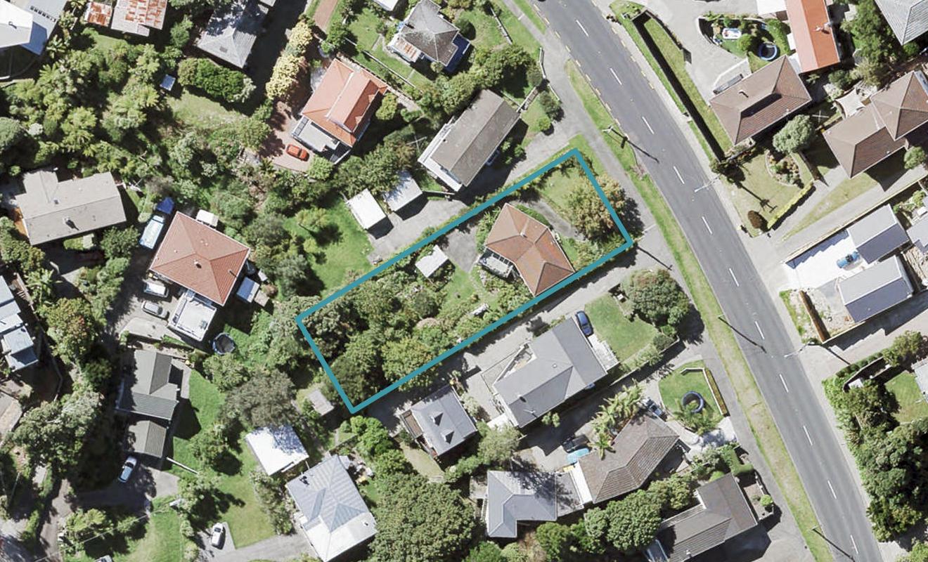 540 Beach Road, Murrays Bay, Auckland - Carousel 1