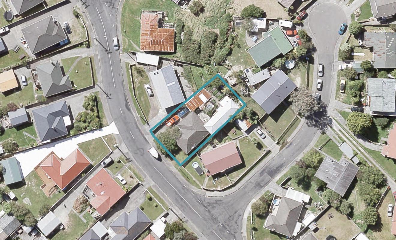 13 Castlerea Street, Wainuiomata, Lower Hutt - Carousel 1