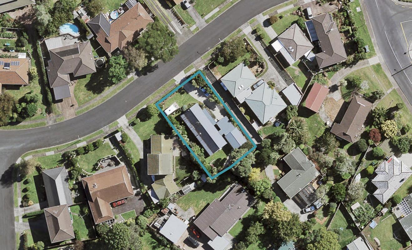 8 Gaylands Place, Opaheke, Papakura - Carousel 1
