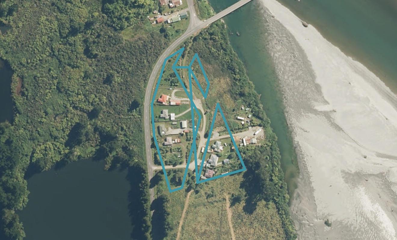 57F Woodstock-Rimu Road, Hokitika - Carousel 1