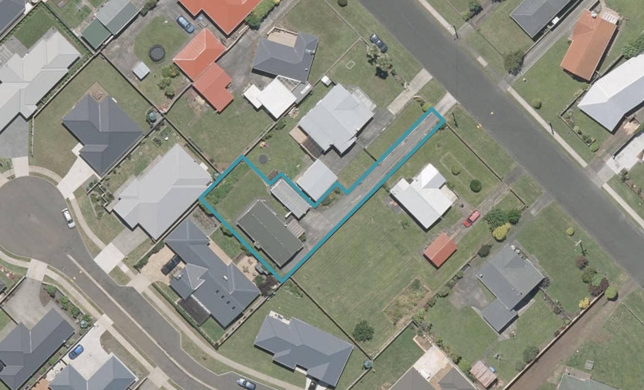 35A Surrey Road, Springvale, Whanganui - Carousel 1
