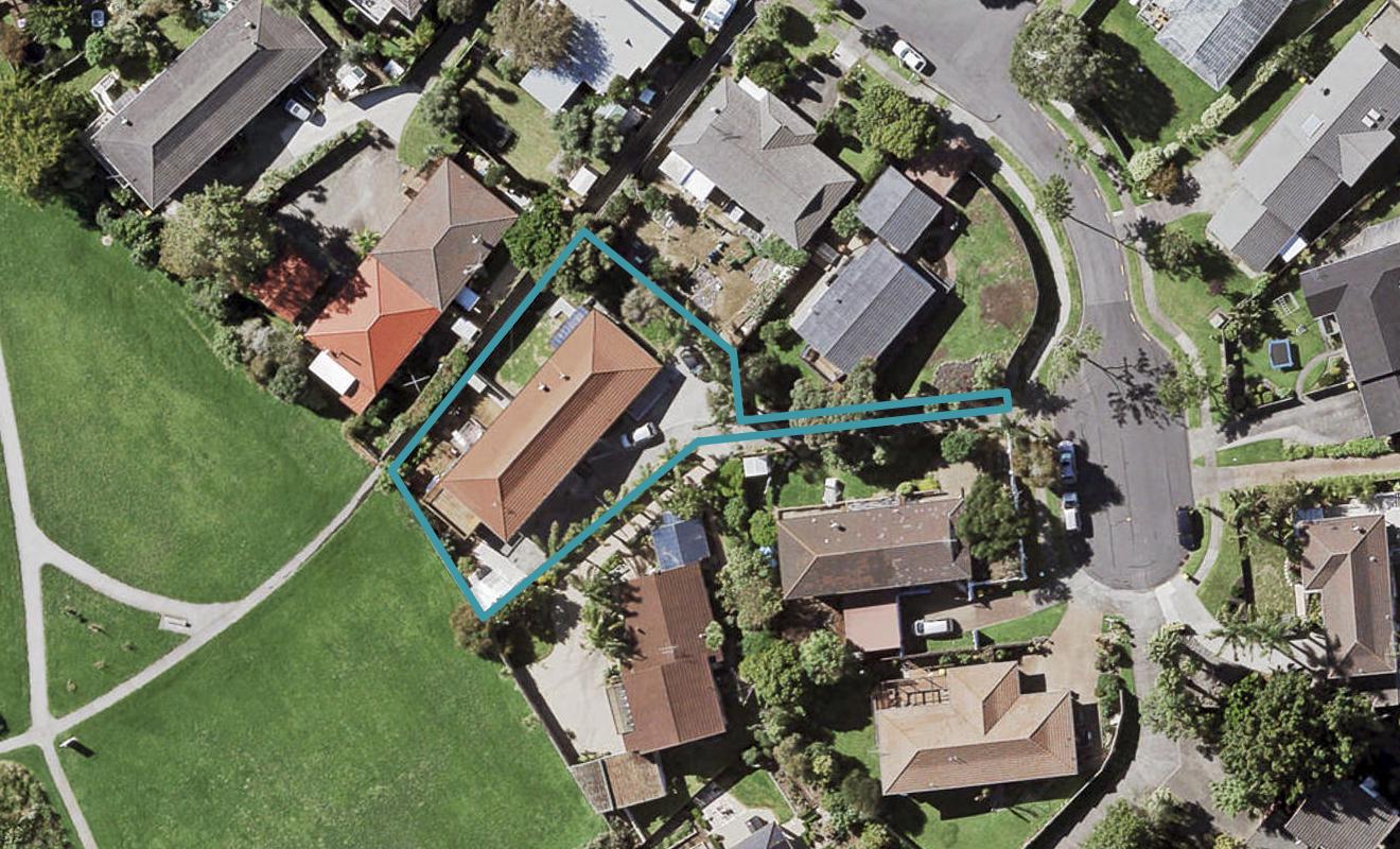 1/28 Birman Close, Half Moon Bay, Auckland - Carousel 1