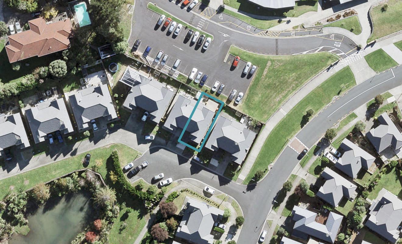 5 Candlestick Place, Oteha, Auckland - Carousel 1