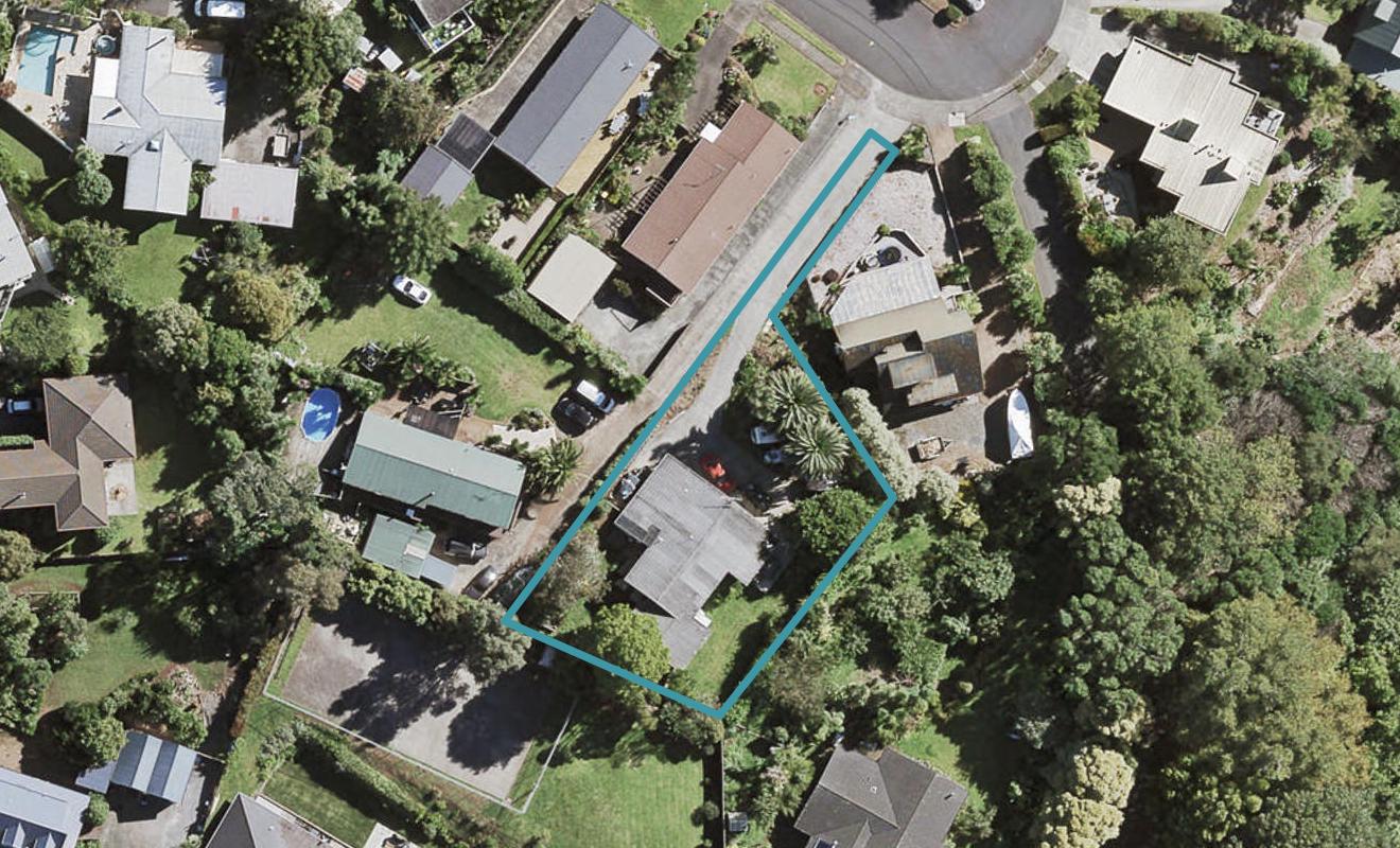 9 Redmount Place, Red Hill, Papakura - Carousel 1