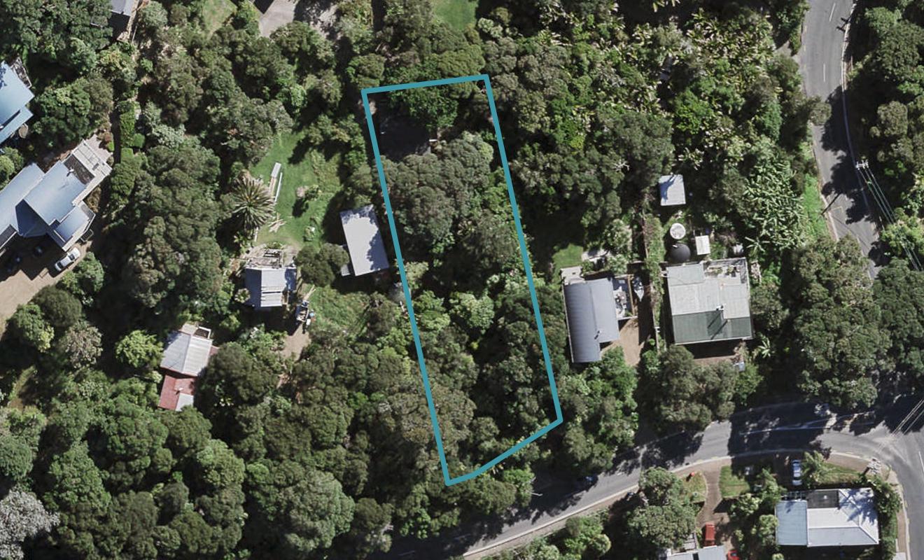 79A Hill Road, Palm Beach, Waiheke Island - Carousel 1