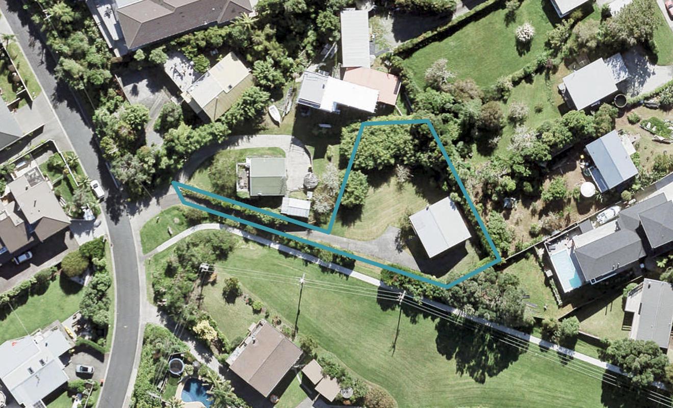 15A Brown Street, Manly, Whangaparaoa - Carousel 1