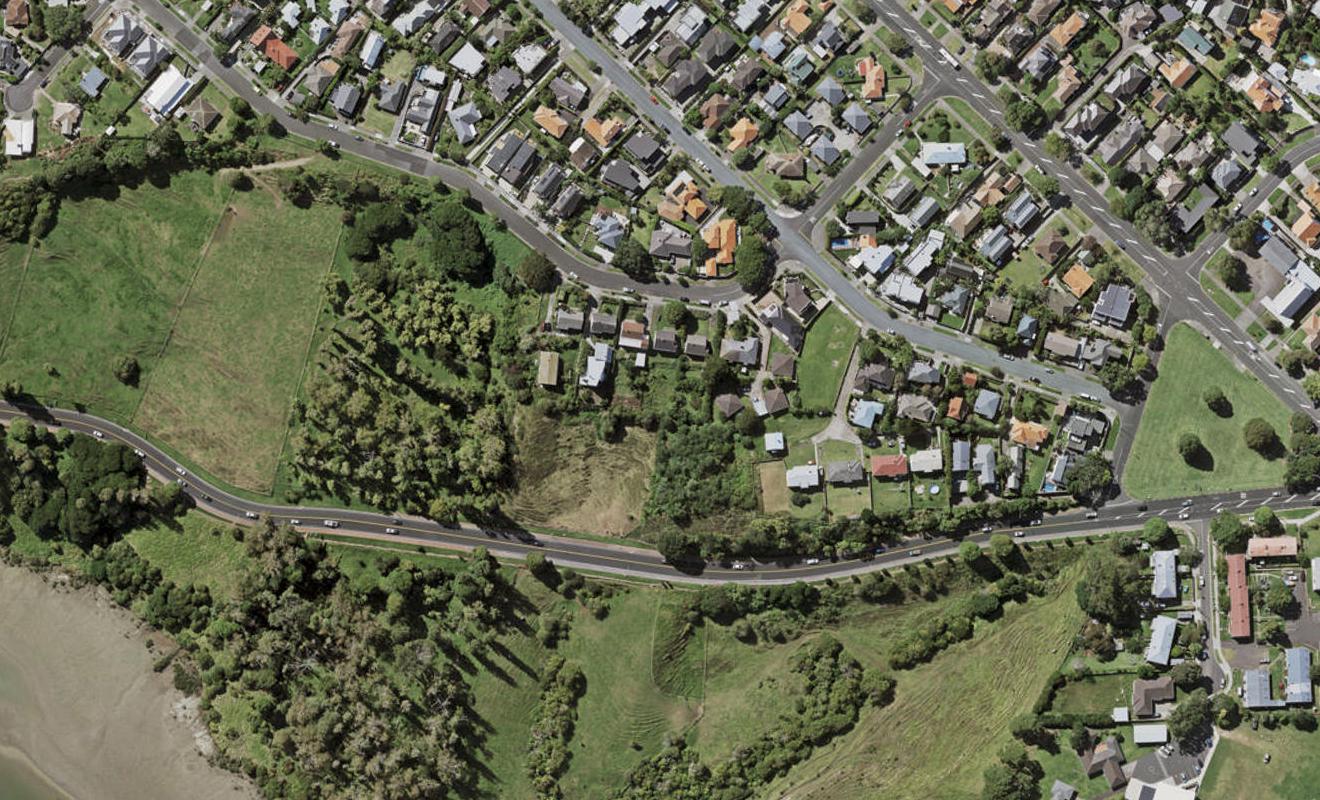 3/49A Ngaio Street, Orakei, Auckland - Carousel 1