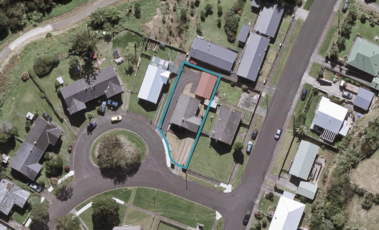 2 Grenville Street, Marfell, New Plymouth - Carousel 1