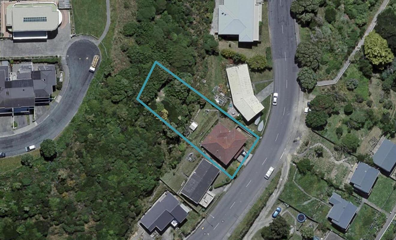 95 Akaroa Drive, Maupuia, Wellington - Carousel 1