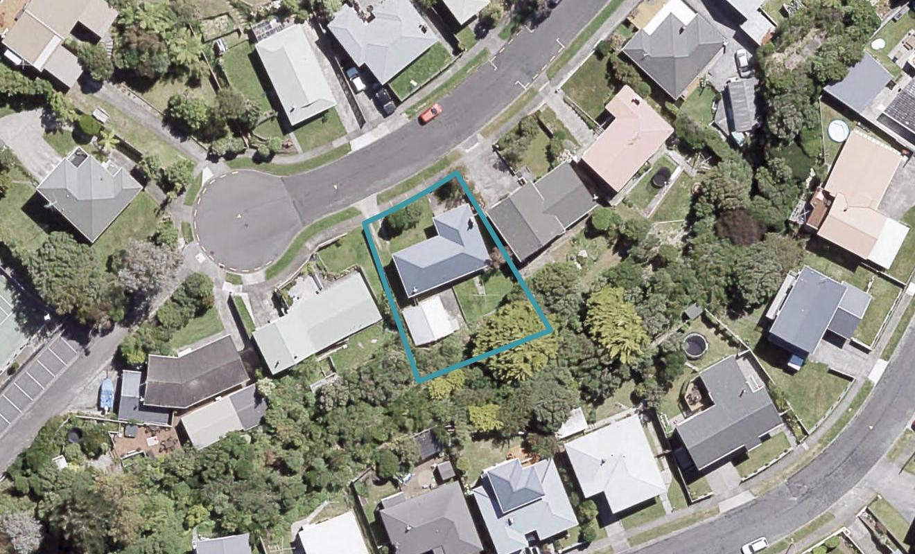 7 Barberry Grove, Maungaraki, Lower Hutt - Carousel 1