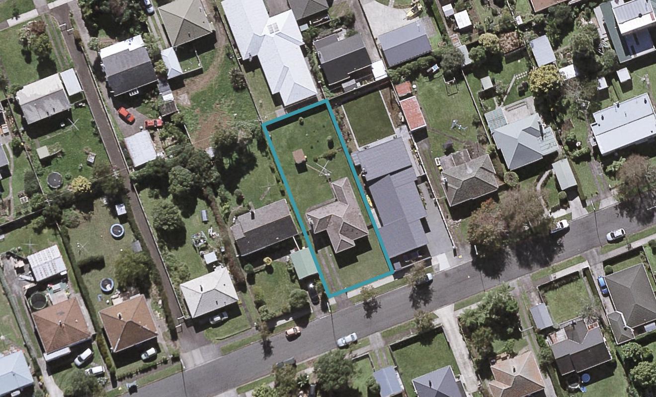 23 Cornwall Street, Brooklands, New Plymouth - Carousel 1