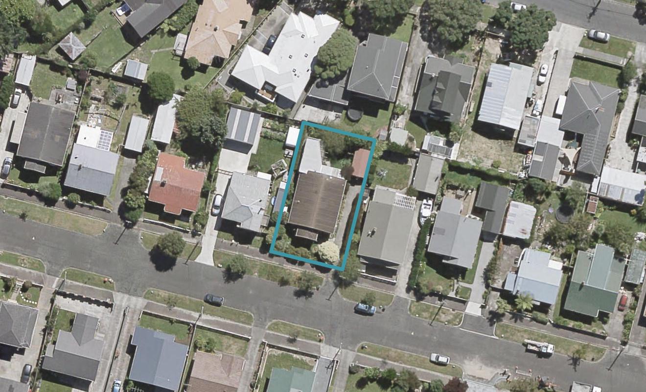 11 Hume Street, Alicetown, Lower Hutt - Carousel 1