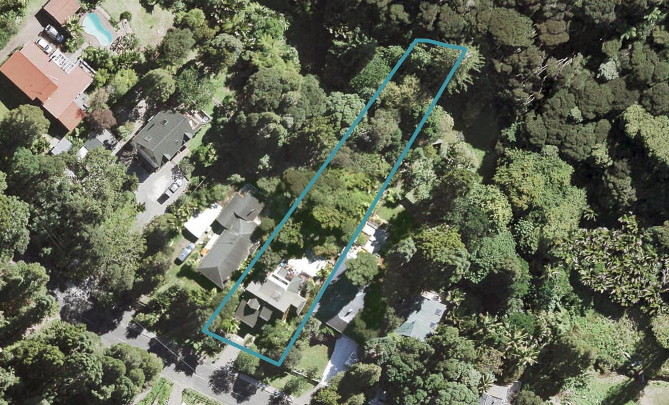 52 Sylvan Valley Avenue, Titirangi, Auckland - Carousel 1