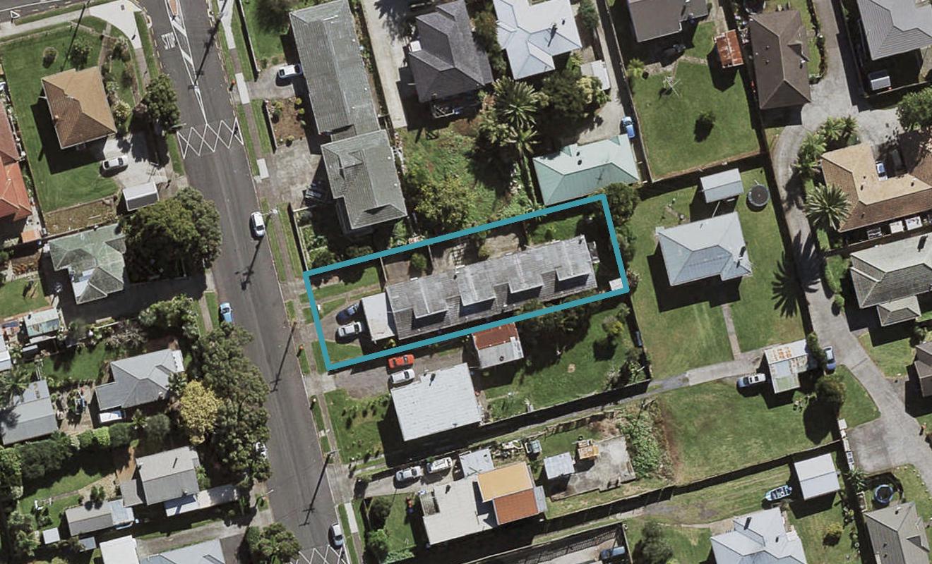 1/52 Hutton Street, Otahuhu, Auckland - Carousel 1