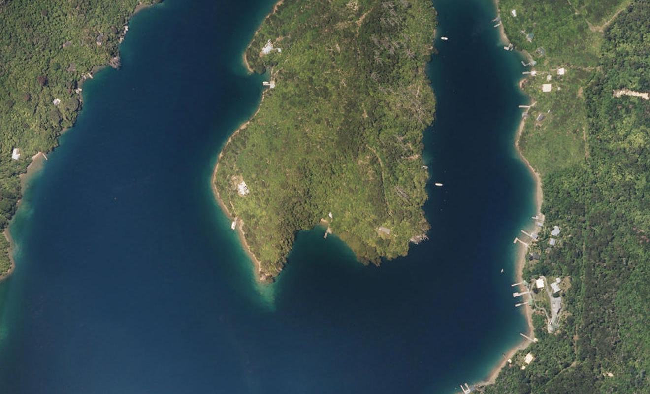 0 Double Cove, Double Cove, MARLBOROUGH SOUNDS - Carousel 1