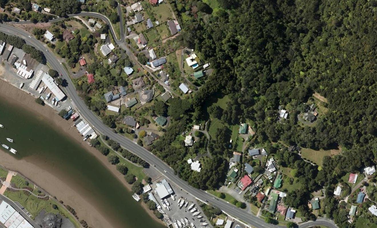 45 Riverside Drive, Riverside, Whangārei - Carousel 1