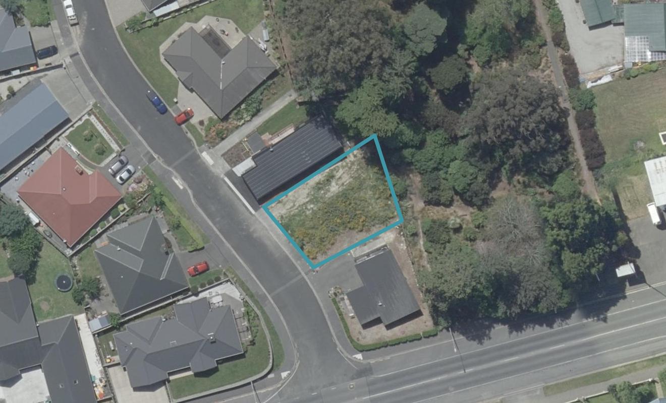 4 Saint James Place, Fairfield, Dunedin - Carousel 1