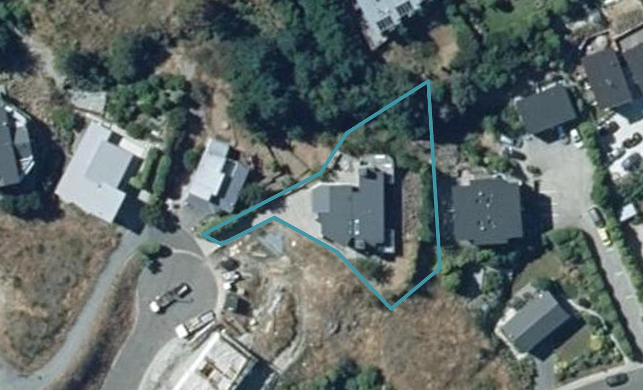 10 Matakauri Place, Fernhill, Queenstown - Carousel 1