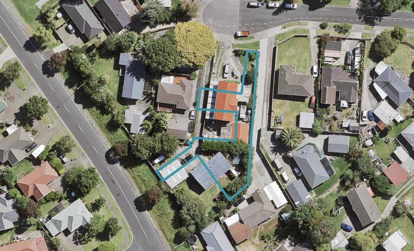 10/12 Frostbite Place, Ranui, Auckland - Carousel 1