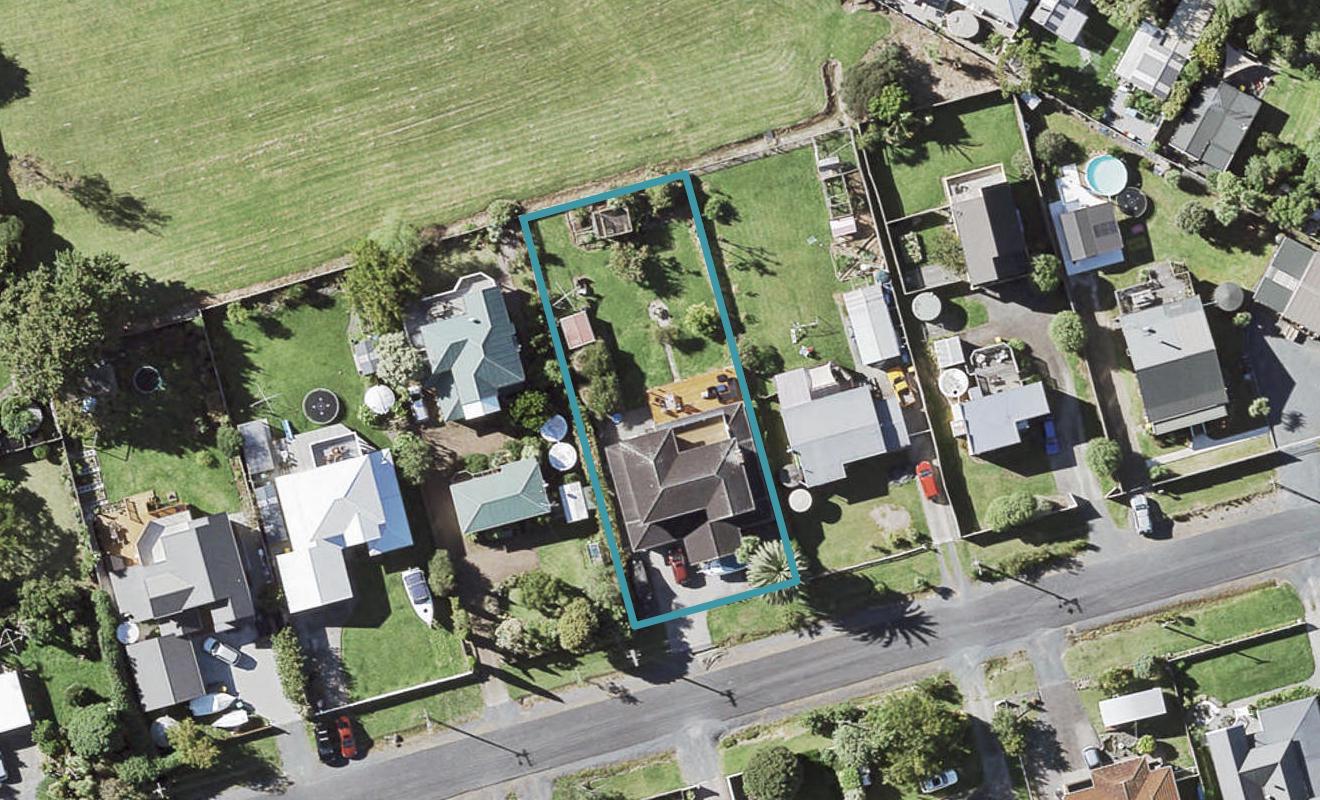 106 First View Avenue, Beachlands, Auckland - Carousel 1