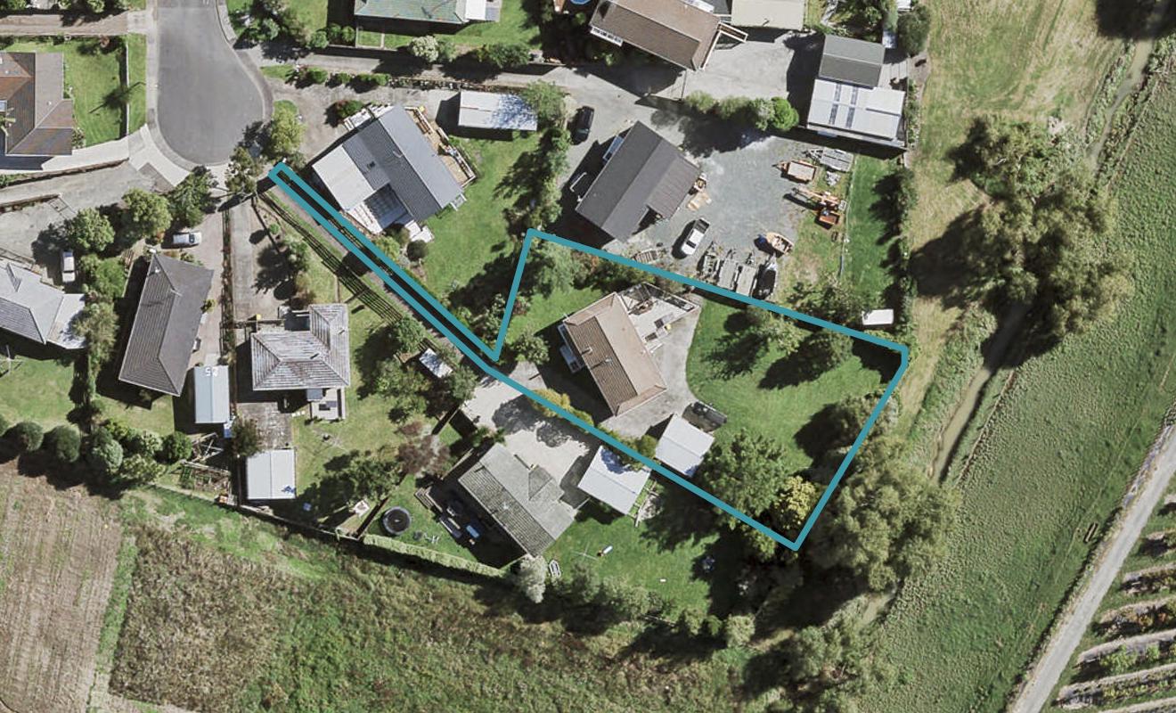 28 Lipton Grove, Opaheke, Papakura - Carousel 1