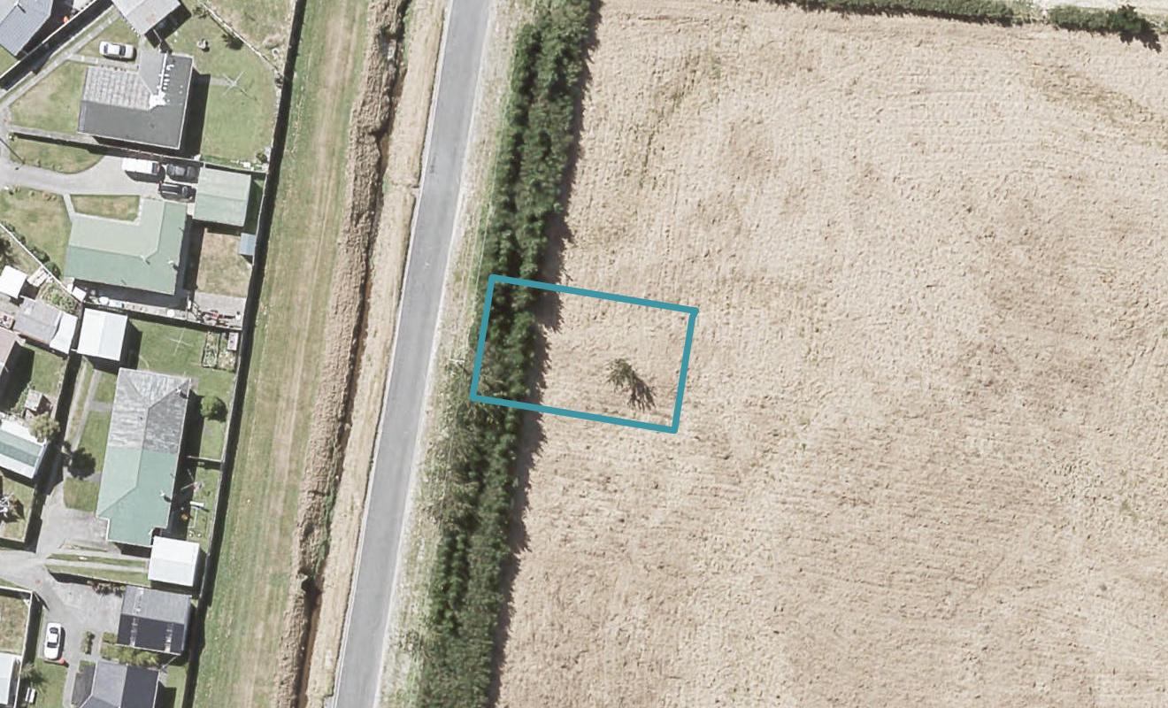 28 Te Ara o Toroa, Wainuiomata, Lower Hutt - Carousel 1