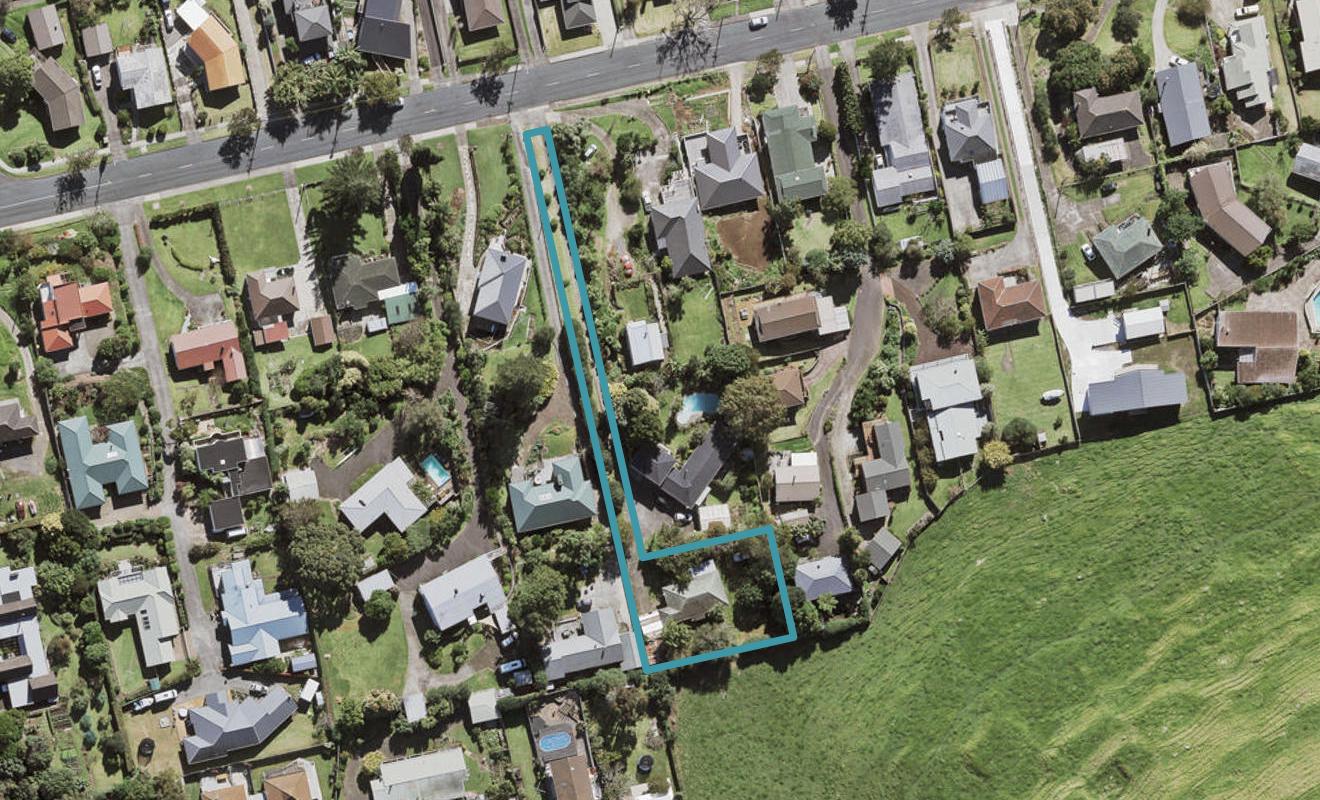 67B Taylor Road, Mangere Bridge, Auckland - Carousel 1