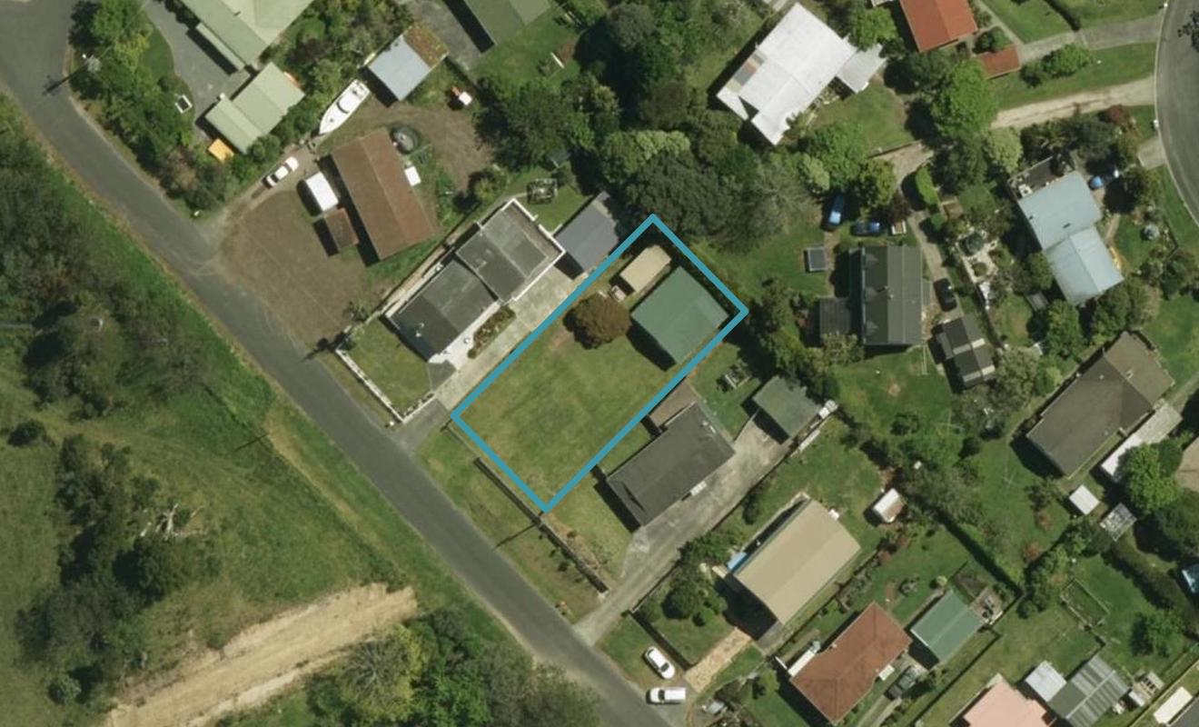 11 Pyle Road West, One Tree Point, Whangārei - Carousel 1