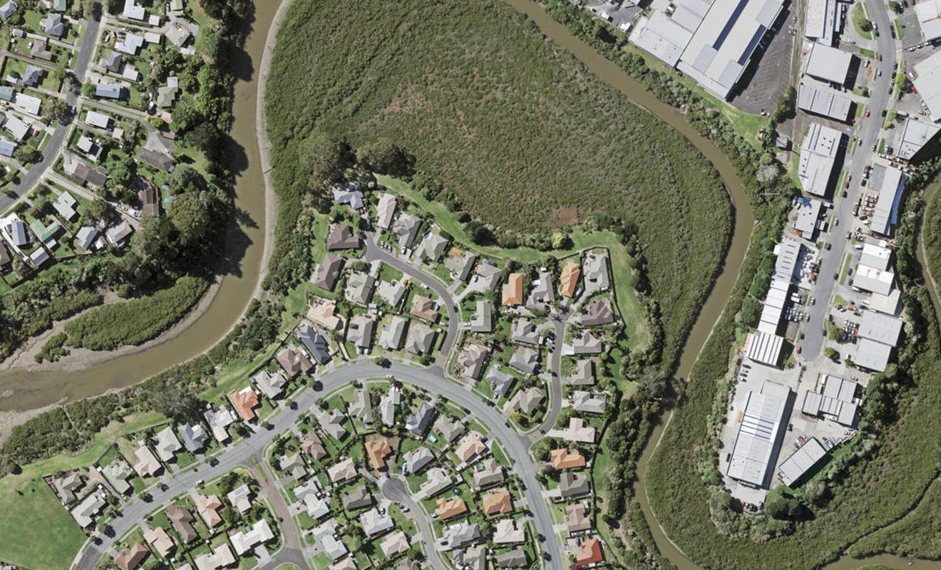5 Kalgan Place, Burswood, Auckland - Carousel 1