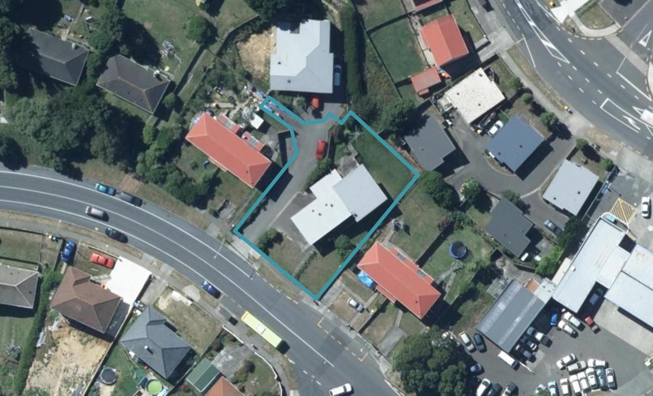 199 Mungavin Avenue, Cannons Creek, Porirua - Carousel 1