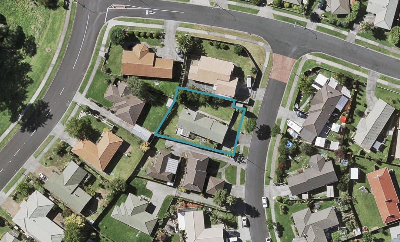 3 Dulwich Place, Burswood, Auckland - Carousel 1