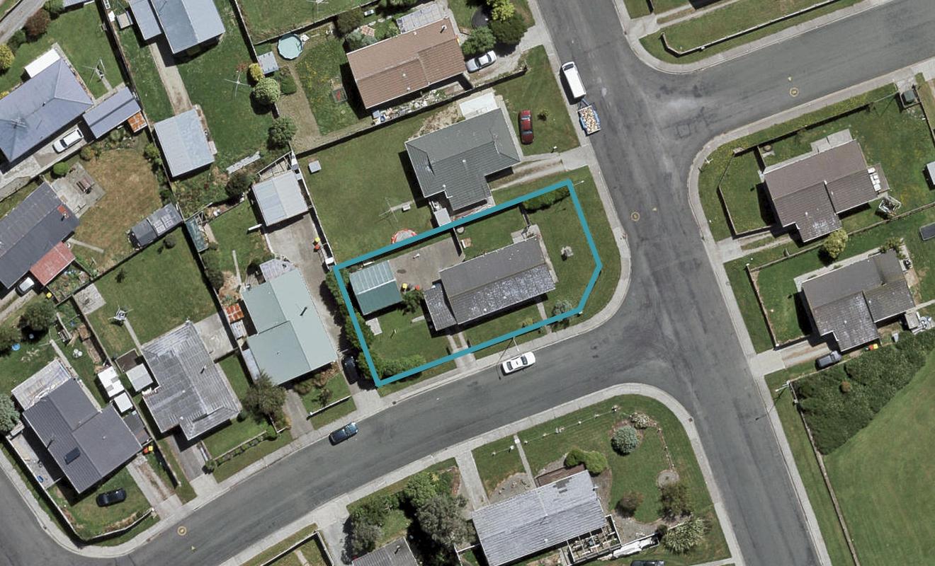 56 Dundee Street, Strathern, Invercargill - Carousel 1