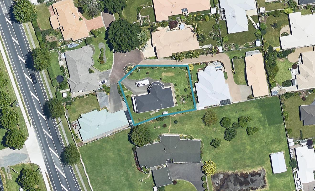 39 Huntington Drive, Bethlehem, Tauranga - Carousel 1